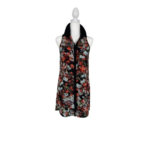 BCBG Shear Floral Sleeveless V-Neck Button Up Blouse Or Micro Mini Size XS - Picture 8 of 16